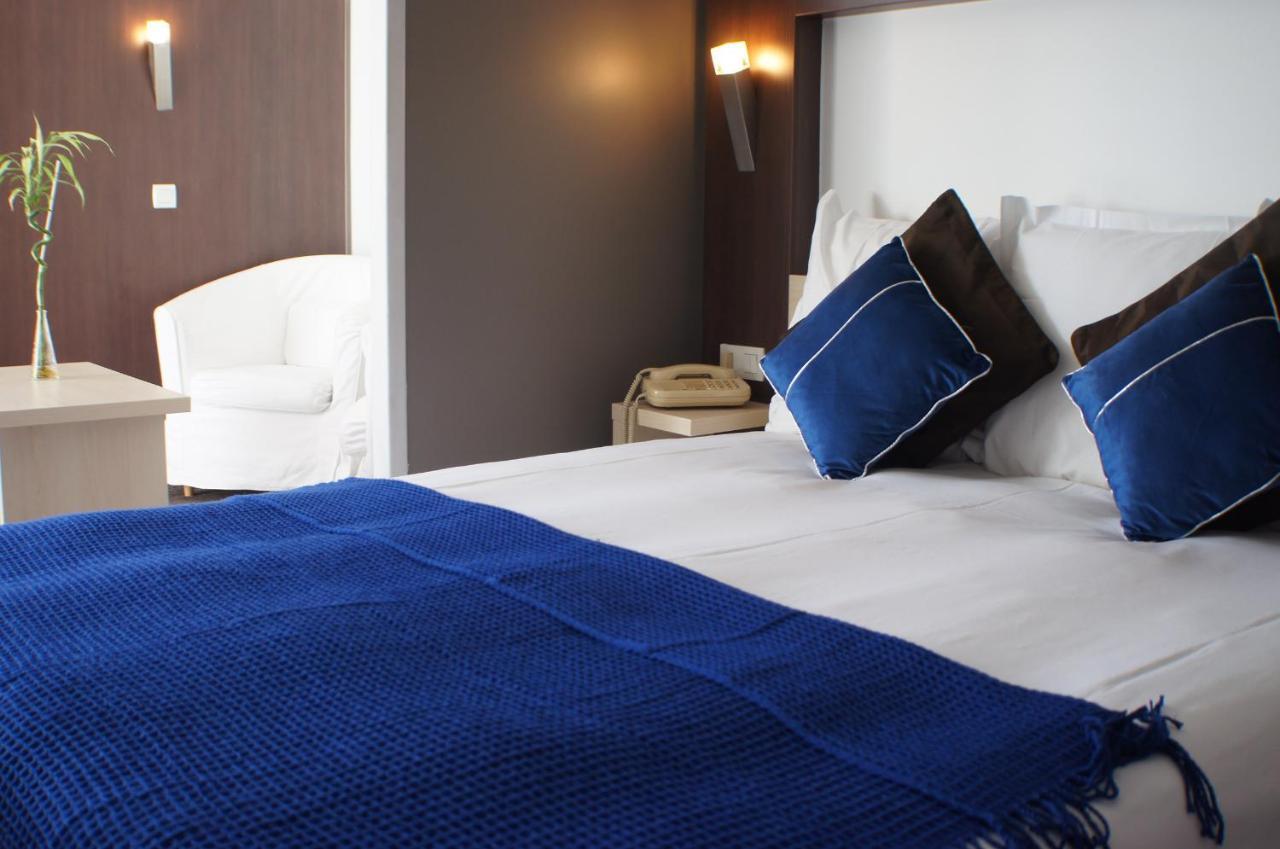The Originals City, Hotel La Siesta, Annonay Est Davézieux Kültér fotó