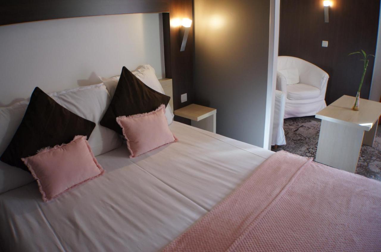 The Originals City, Hotel La Siesta, Annonay Est Davézieux Kültér fotó